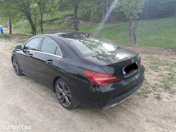 Mercedes-Benz CLA 180 d - 2