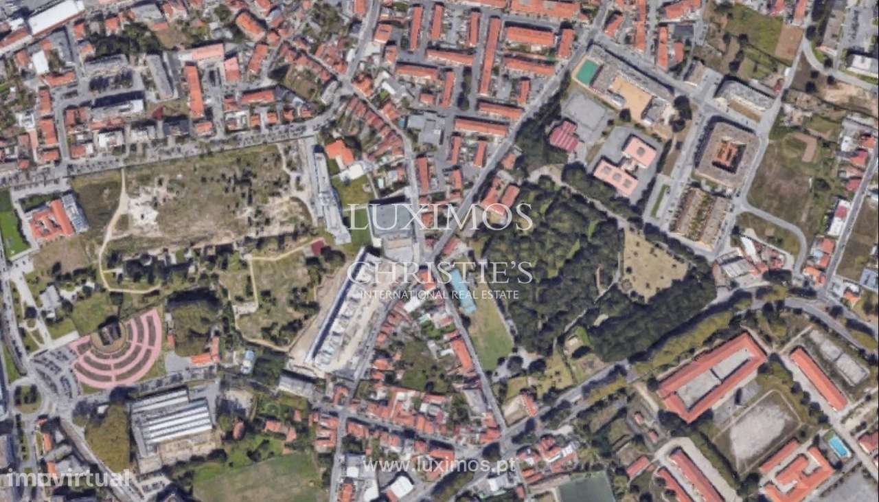 Prédio com projeto para ampliação, na Senhora da Hora, Matosinhos - Grande imagem: 2/2