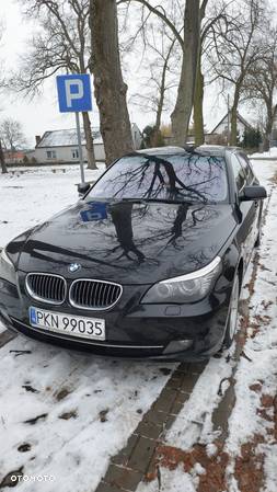 BMW Seria 5 523i Touring - 2