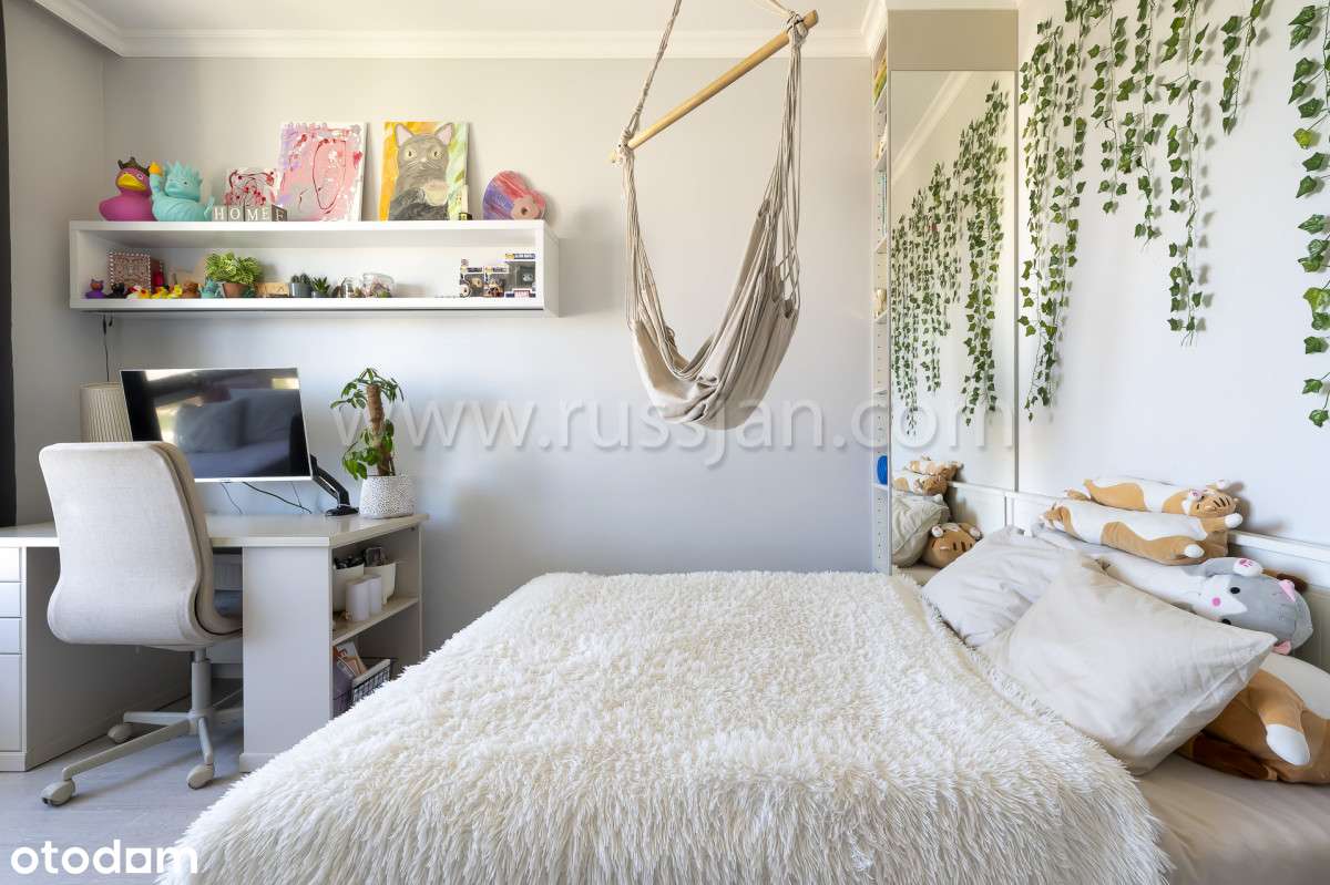 Wygodne mieszkanie osadzone w nowoczesnej enklawie-16