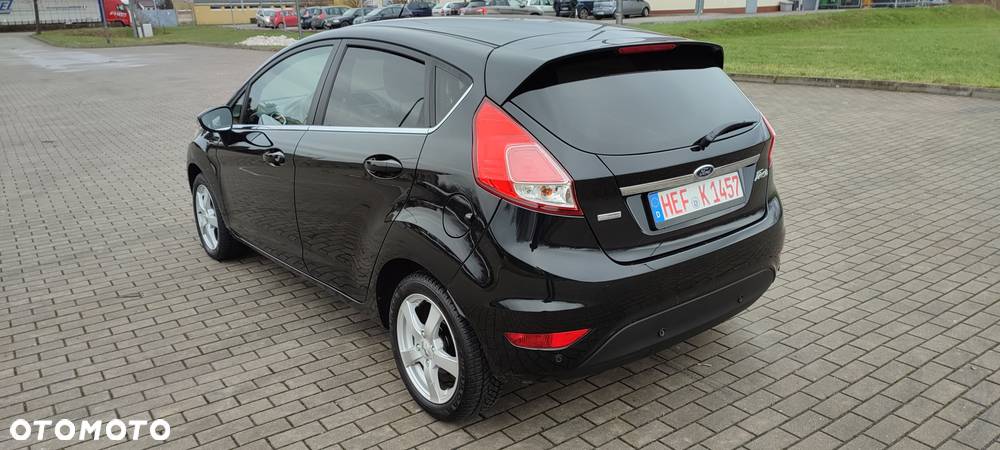 Ford Fiesta - 8