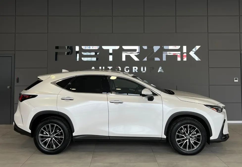 Lexus Nx Lexus NX350h 2,5 Hybrid 243 KM Prestige Salon Polska FV23%