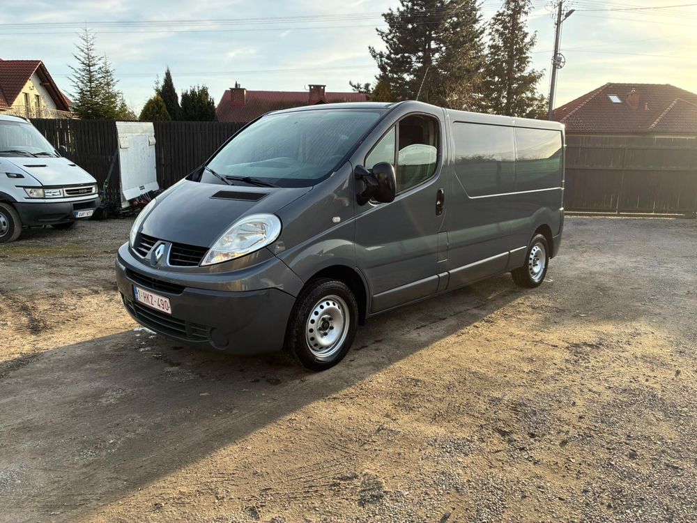 Renault Trafic 2011
