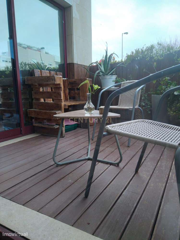 Trespasse de Espaço Comercial – Zona Emblemática da Costa da Caparica-28