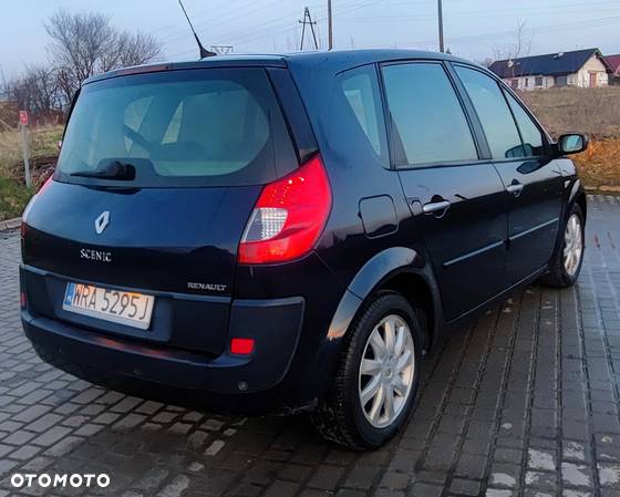 Renault Scenic 1.6 16V Luxe Expression - 7