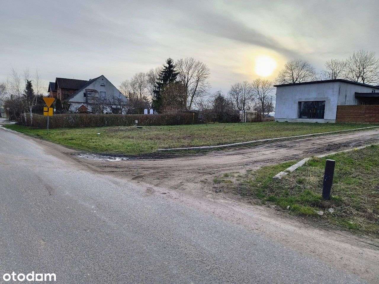 Udział 1/2 nieruchomości gruntowej niezabudowanej - Pełny obrazek: 3/4