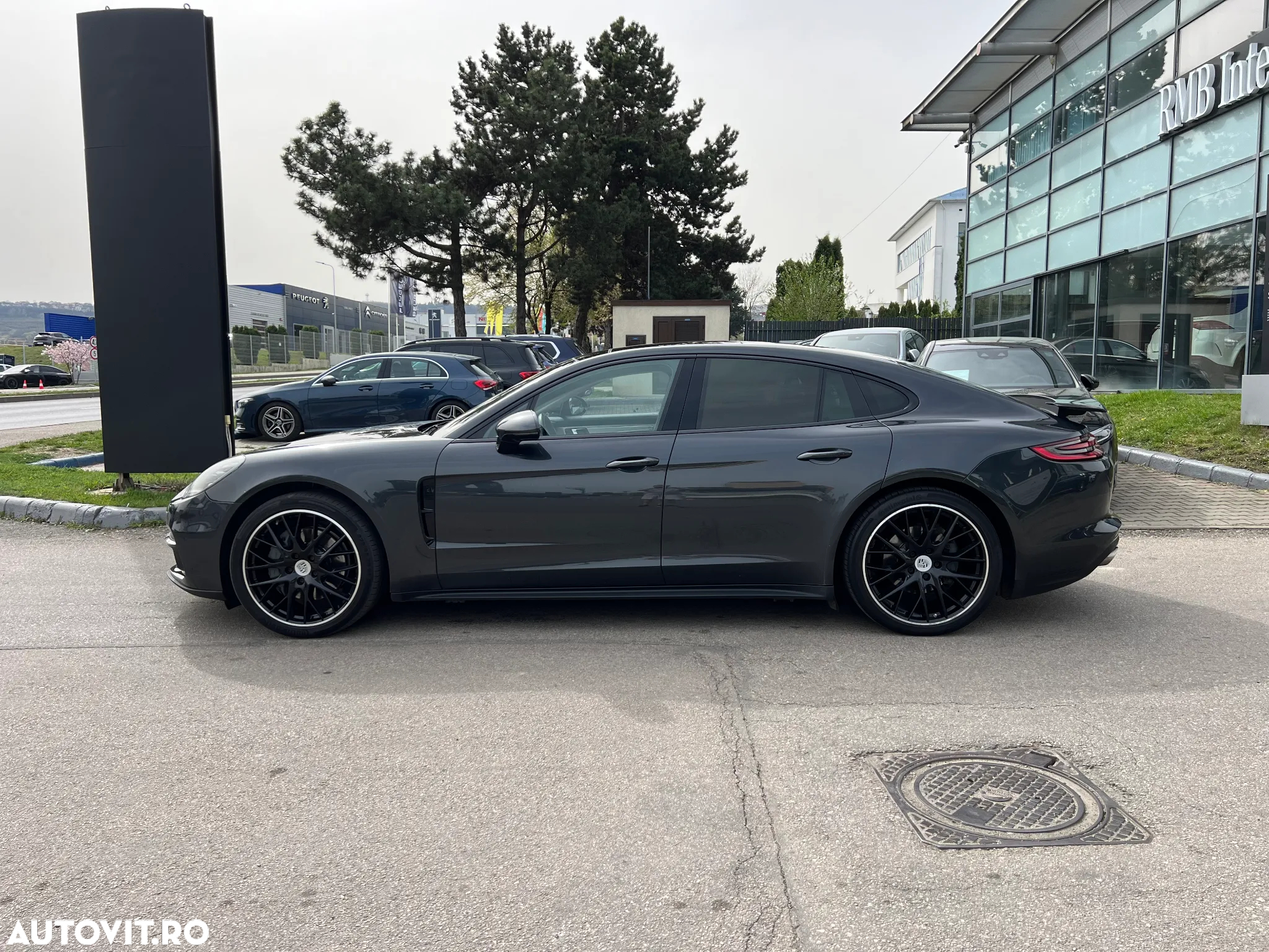 Porsche Panamera 3.0 Tiptronic S - 12