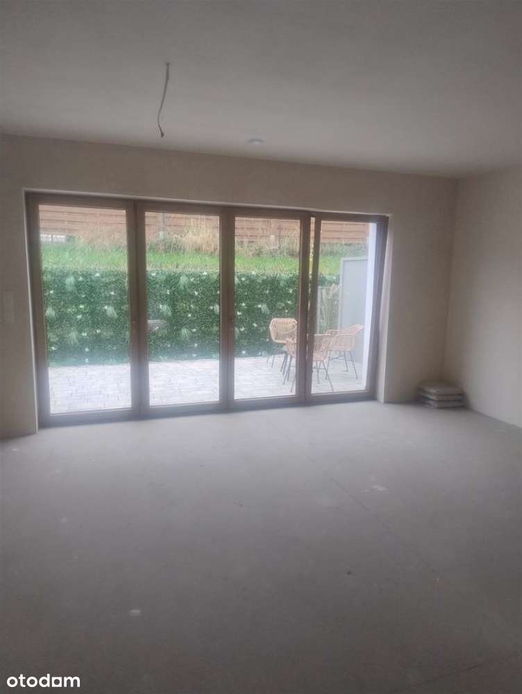 Atrakcyjne domy bliźniacze w stanie deweloperskim-9