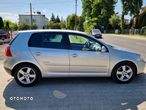 Volkswagen Golf - 5