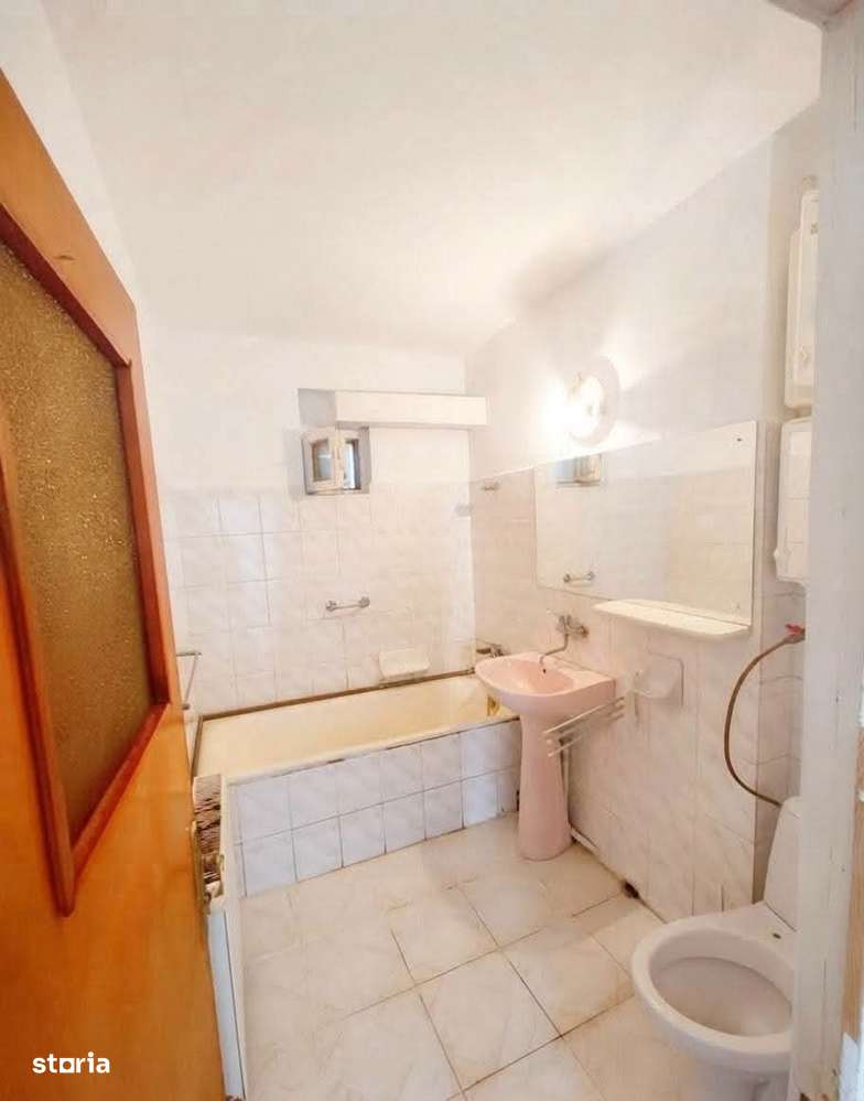 Vand apartament 3 camere zona Onix Grivitei-5