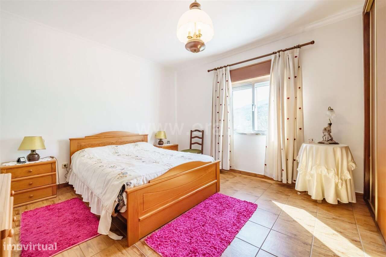 Moradia Isolada T5 / Covilhã, Teixoso - Grande imagem: 4/20