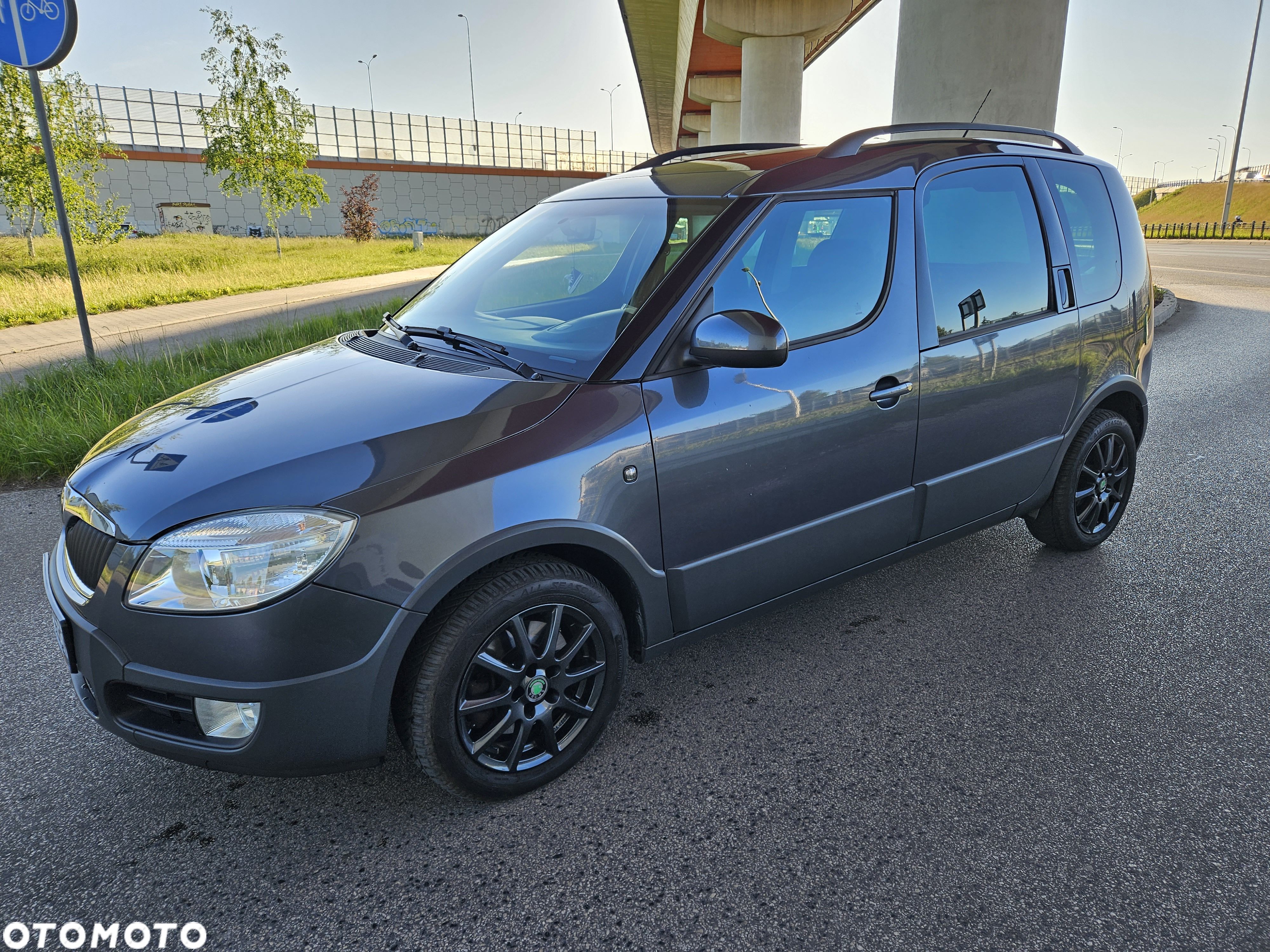 Skoda Roomster 1.9 TDI Scout - 1