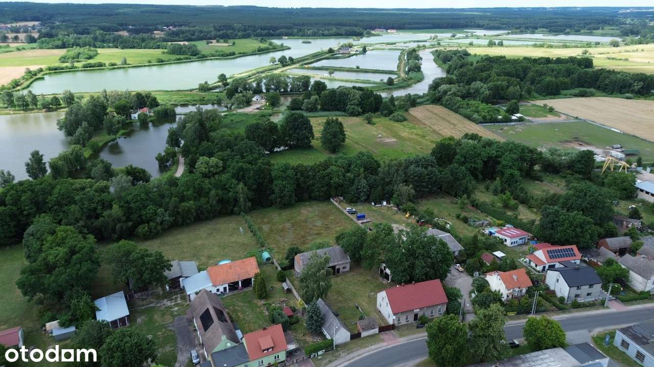 Dom z dużym potencjałem + zabudowania magazynowe  Działka 41 arów-10