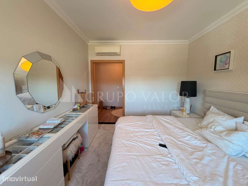 Apartamento T3 | Box 2 Viaturas | Colinas do Cruzeiro | Odivelas-9