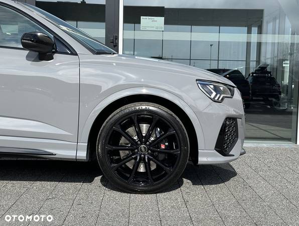 Audi RS Q3 - 5