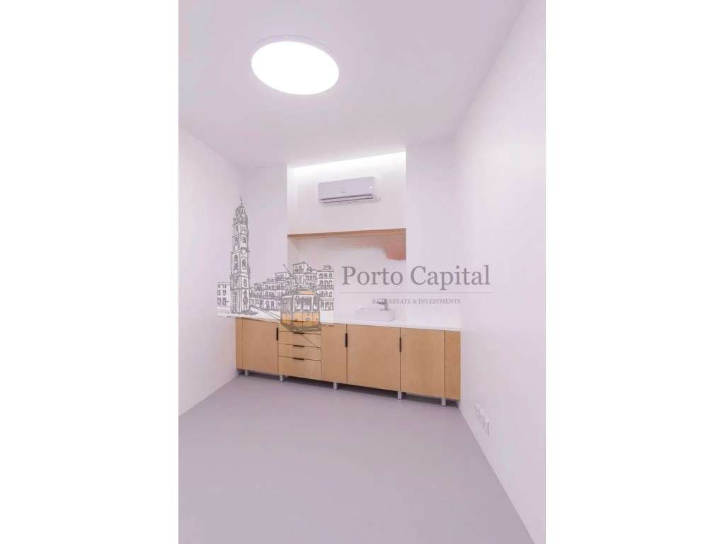OPORTUNIDADE DE INVESTIMENTO - ESPAÇO COMERCIAL NO BONFIM | PORTO - Grande imagem: 4/20