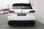 Volkswagen Touareg 4.0 V8 TDI SCR 4Mot R-Line - 8