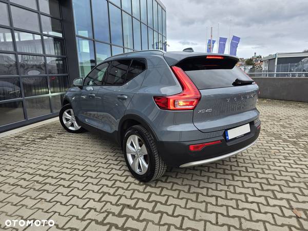 Volvo XC 40 - 4