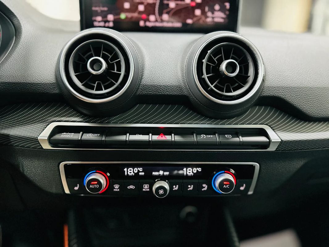 Audi Q2 35 TDI Design - 11