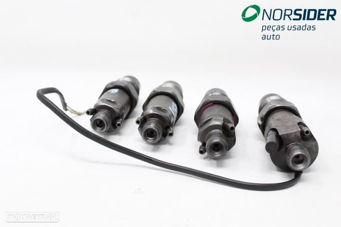 Conjunto de injectores Volvo V40|96-00 - 4