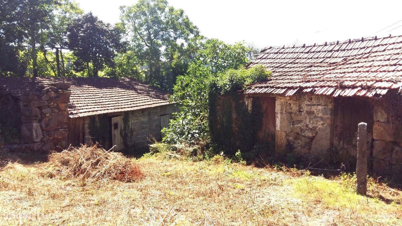 Casas para restauro Macieira da Lixa Felgueiras