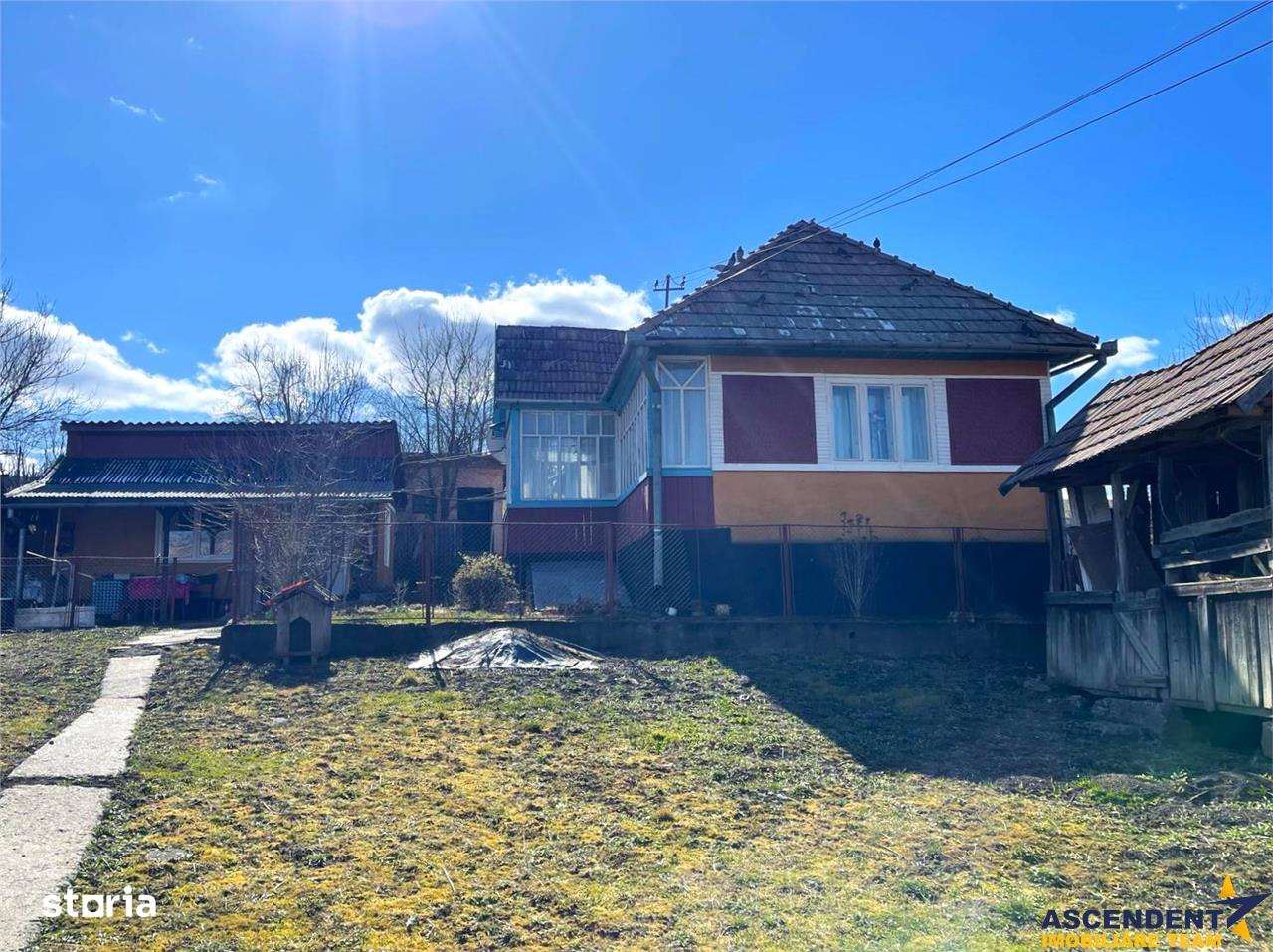 4.300 mp teren, pomicultura +casa traditionala, anexe, Craiesti, Mures - Imagine principală: 5/20