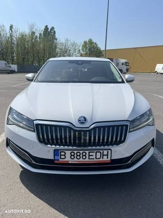 Skoda Superb 2.0 TSI DSG Style - 9