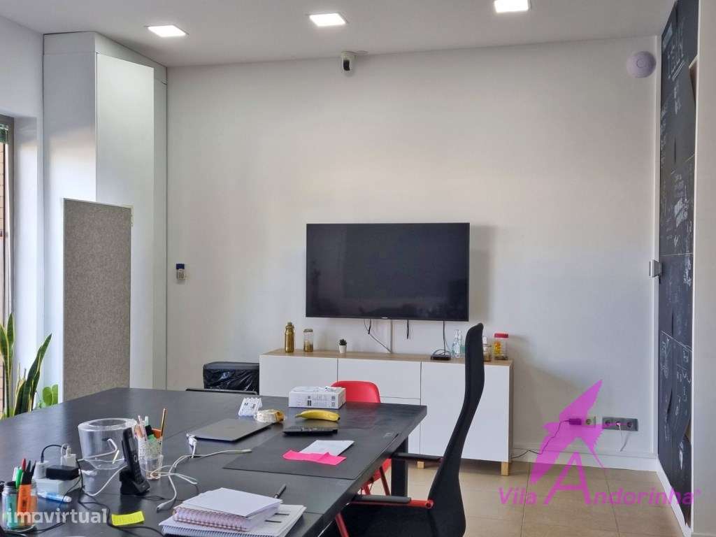 Venda de 2 lojas para restauração e comércio na Abelheira - Grande imagem: 5/13