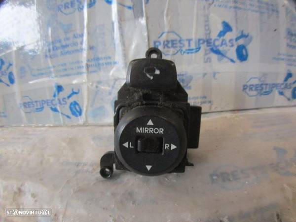 Interruptor Inter4392 HYUNDAI I30 SW 2010 1.6CRDI  16V 115CV 5P CINZA ESPELHOS Apoio Danificado - 1