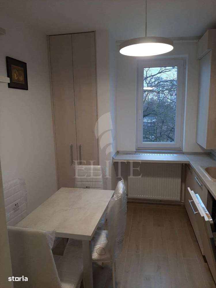 Apartament 3 camere în zona GHEORGHENI-10