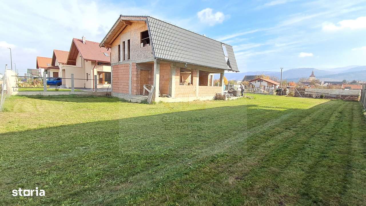 Casa moderna la rosu in Cristian - Imagine principală: 5/19