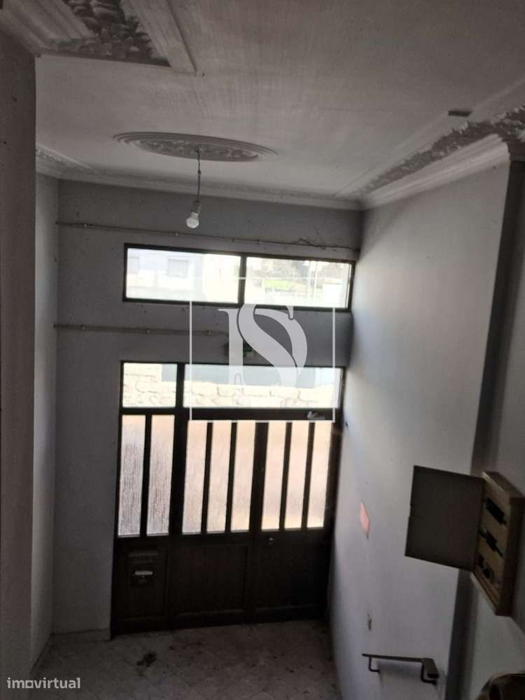 Prédio - Armazém fabril para restauro - Grande imagem: 4/60