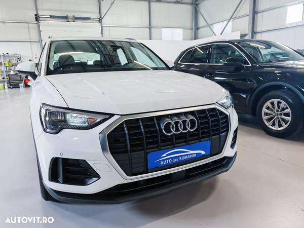 Audi Q3 2.0 35 TDI S tronic Advanced - 11