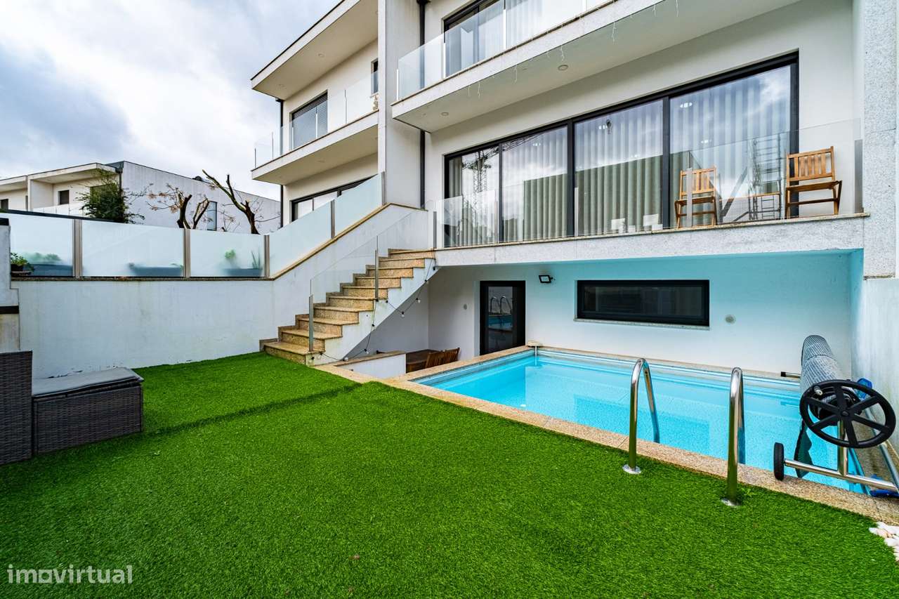 Moradia T3 à venda em Braga - Merelim-32