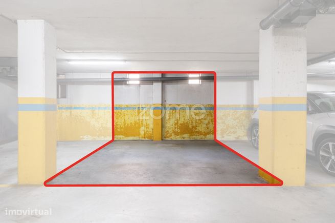 Apartamento T3 com duas varandas, garagem e arrumos, Maia-32