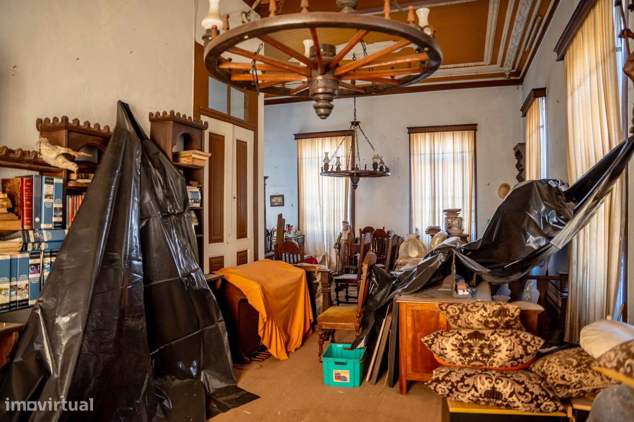 Imóvel com carácter e muito potencial de valorização.-5