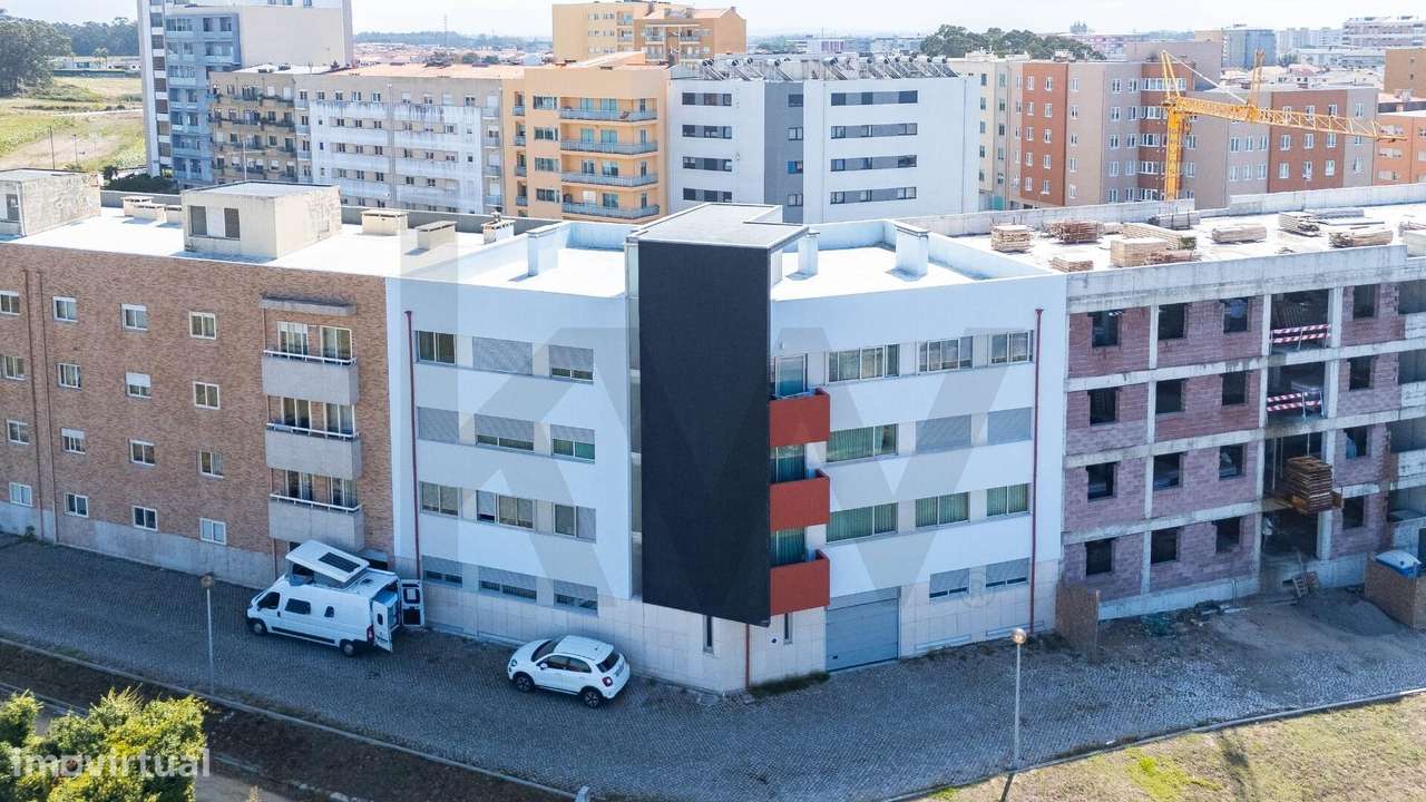 Apartamento T4 com garagem em Mourões, Póvoa de Varzim-27