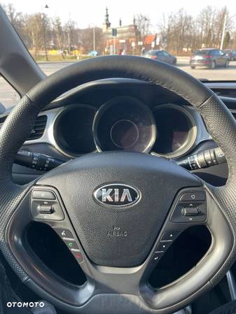 Kia Ceed Cee'd 1.6 CRDi M - 9