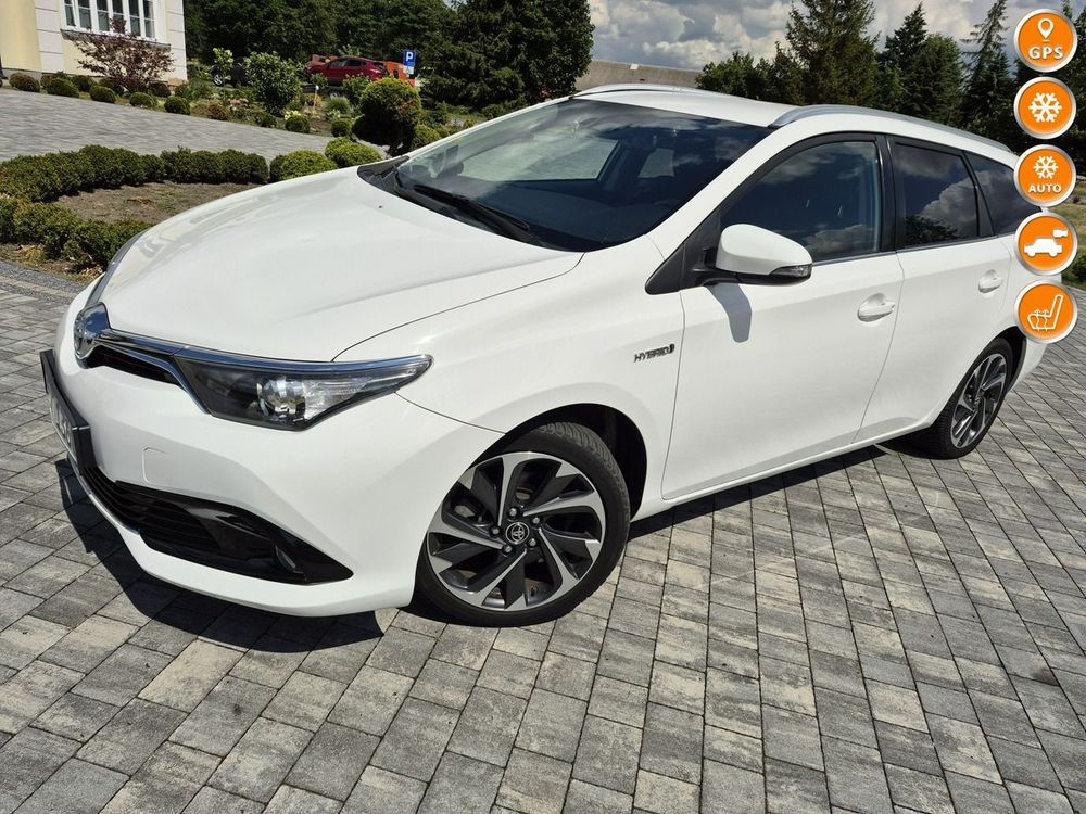 Toyota Auris II (2012-) 2018