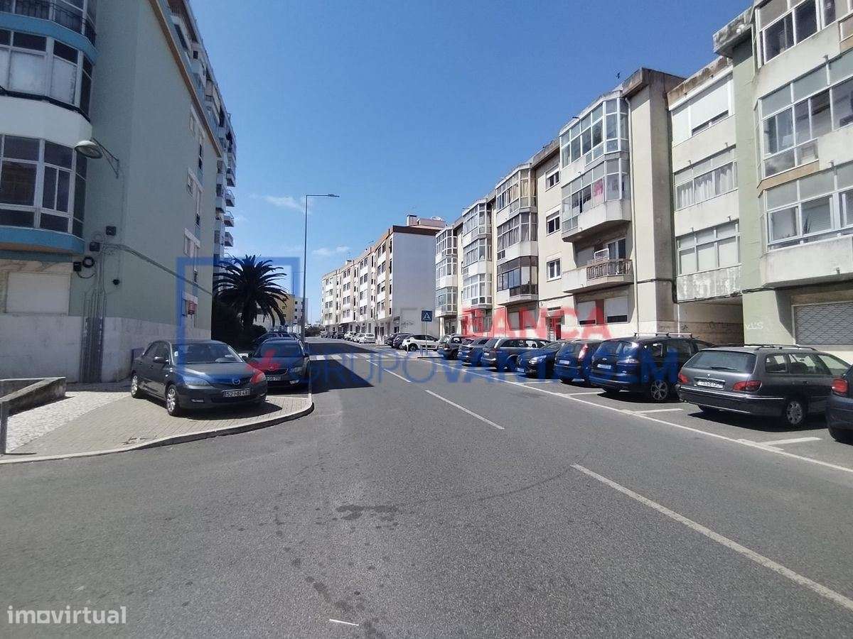 Apartamento T3 em Mem Martins - Grande imagem: 3/5