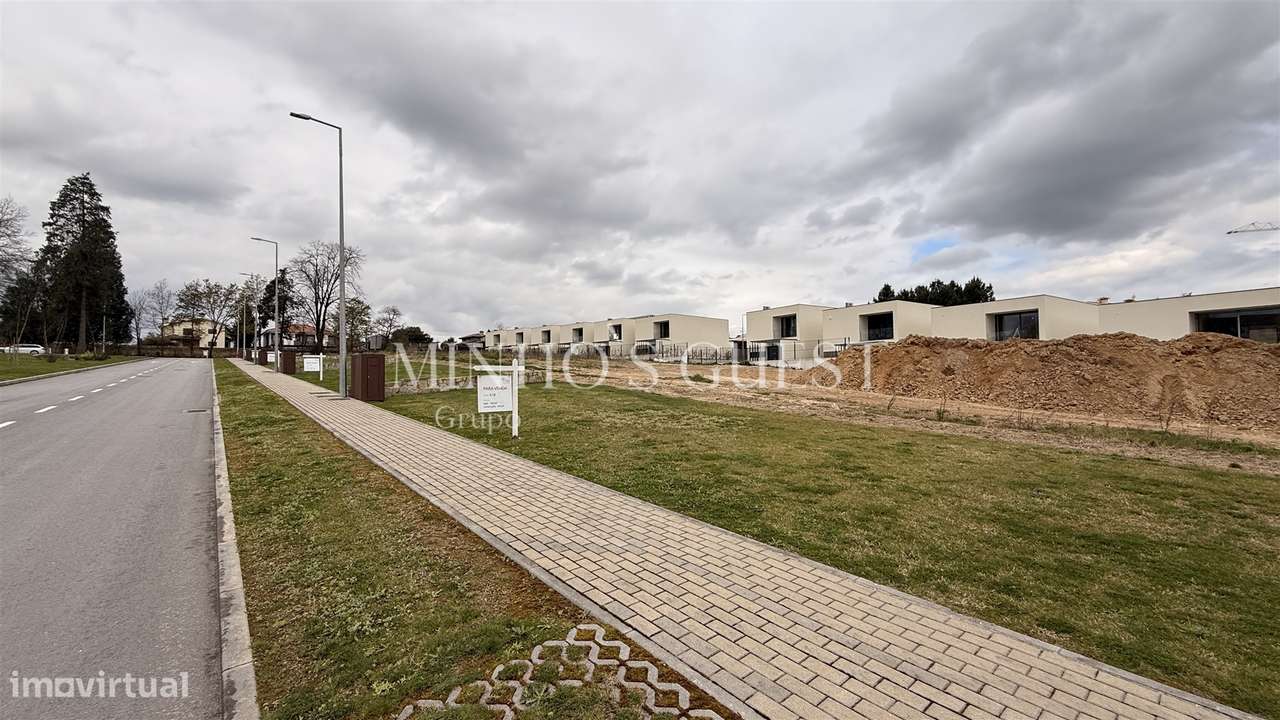 Lote de Terreno p/ Moradia Individual - Braga - Grande imagem: 5/12