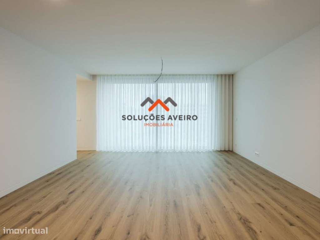 Apartamento T3 Cais da Fonte Nova - Centro de Aveiro - Grande imagem: 4/13