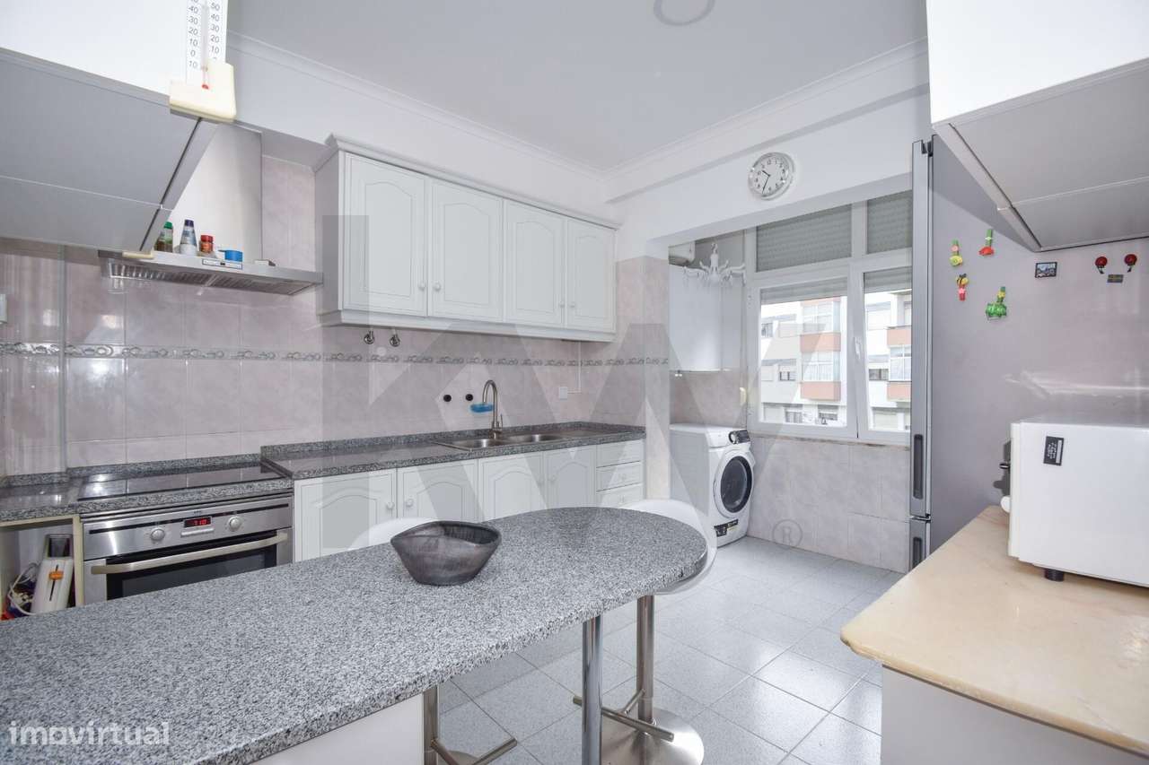 T2 Totalmente Remodelado - Mem Martins-9