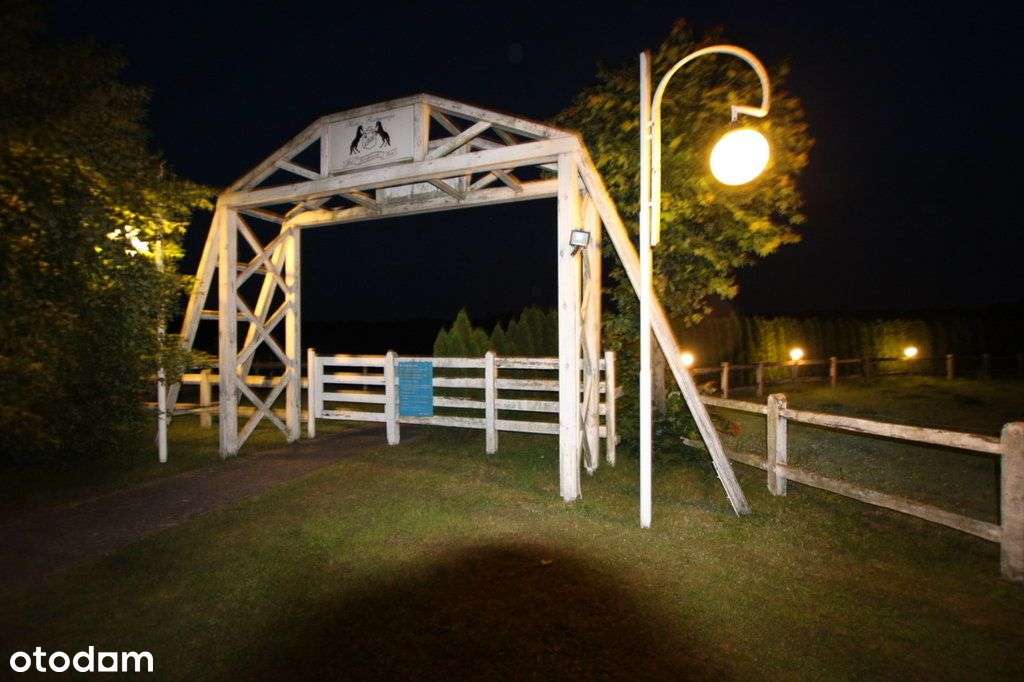 Stadnina koni z pełnym zapleczem hotelowym-12