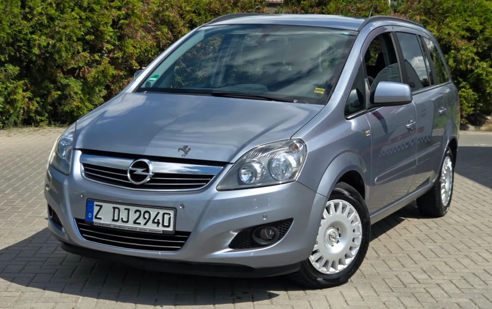 Opel Zafira B (2005-2014) 1.8 Selection 2011