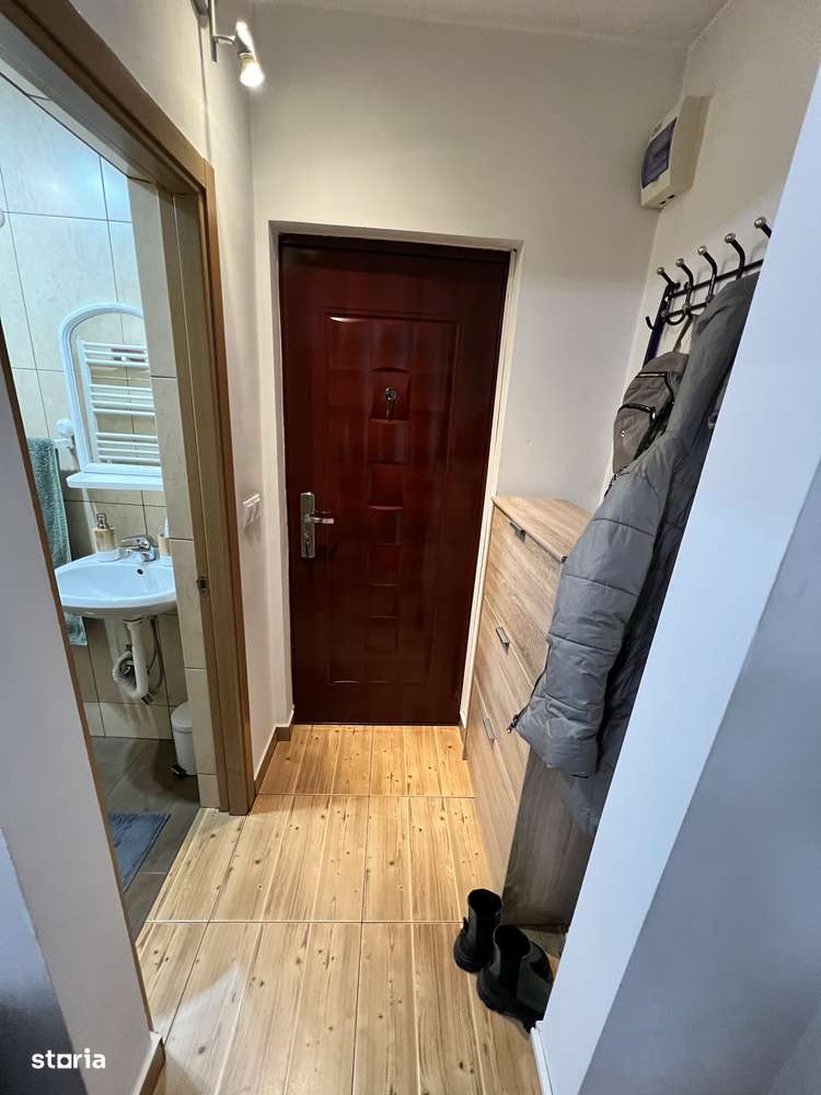 VÂND garsonieră, renovată ,zona Vasile Aaron-5