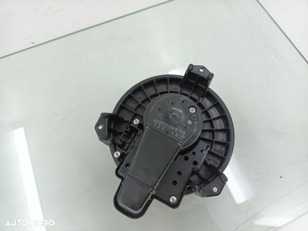 Ventilator bord Toyota AURIS 1.6i / 1ZR-FAE 2007-2012  272700-8103 - 4