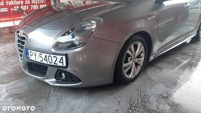 Alfa Romeo Giulietta 2.0 JTDM 16V - 9