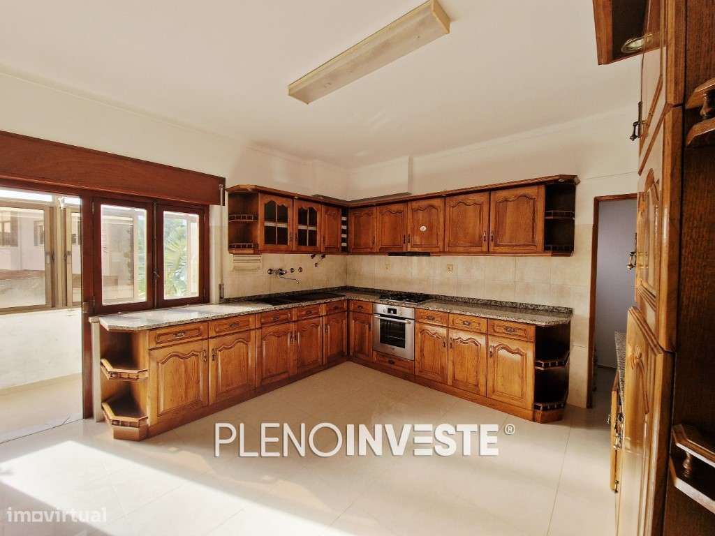 Moradia V3 com Garagem em Vale Milhaços-16