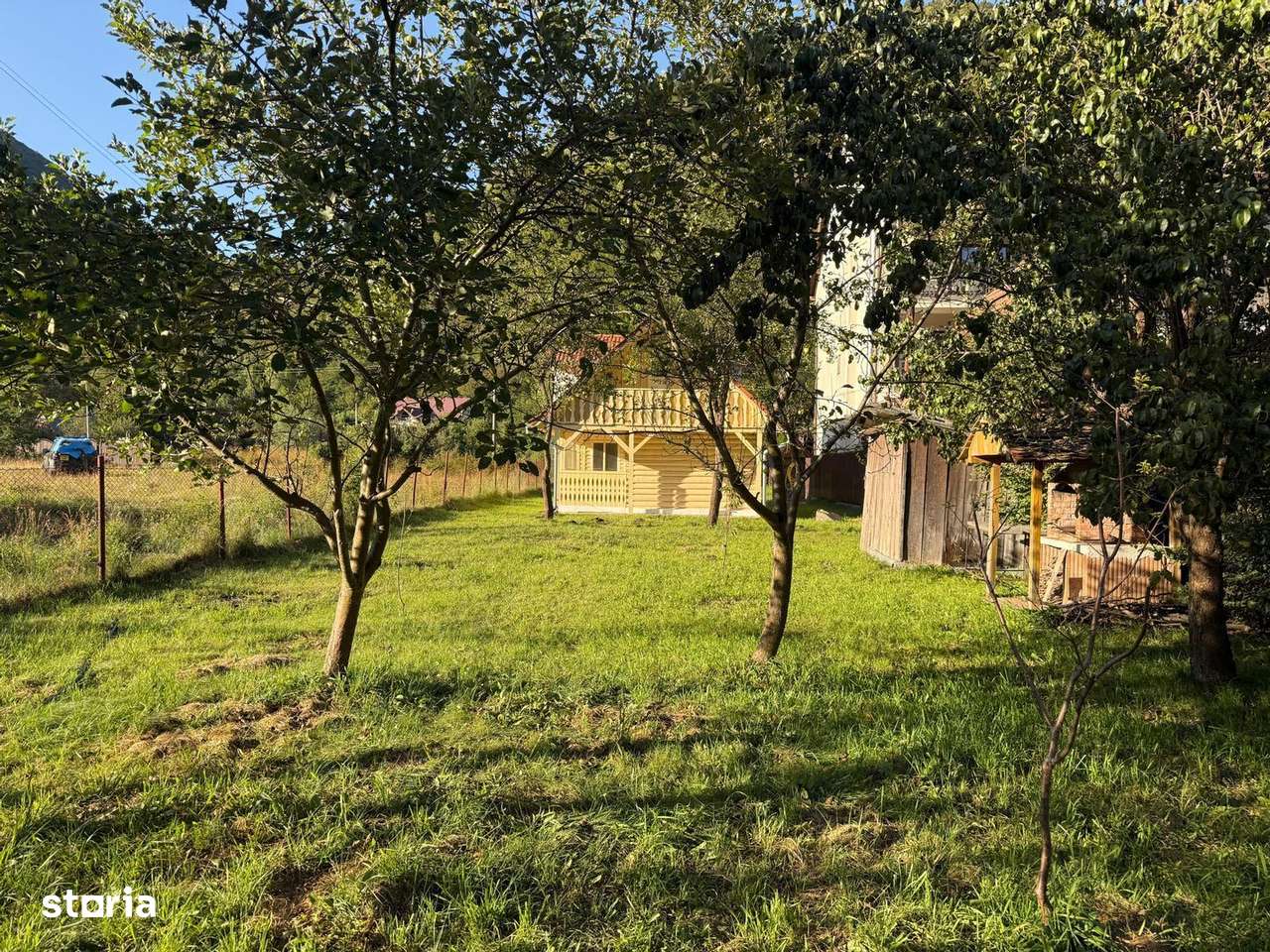 Casa de vacanta de vanzare pe Valea Lotrioarei-6